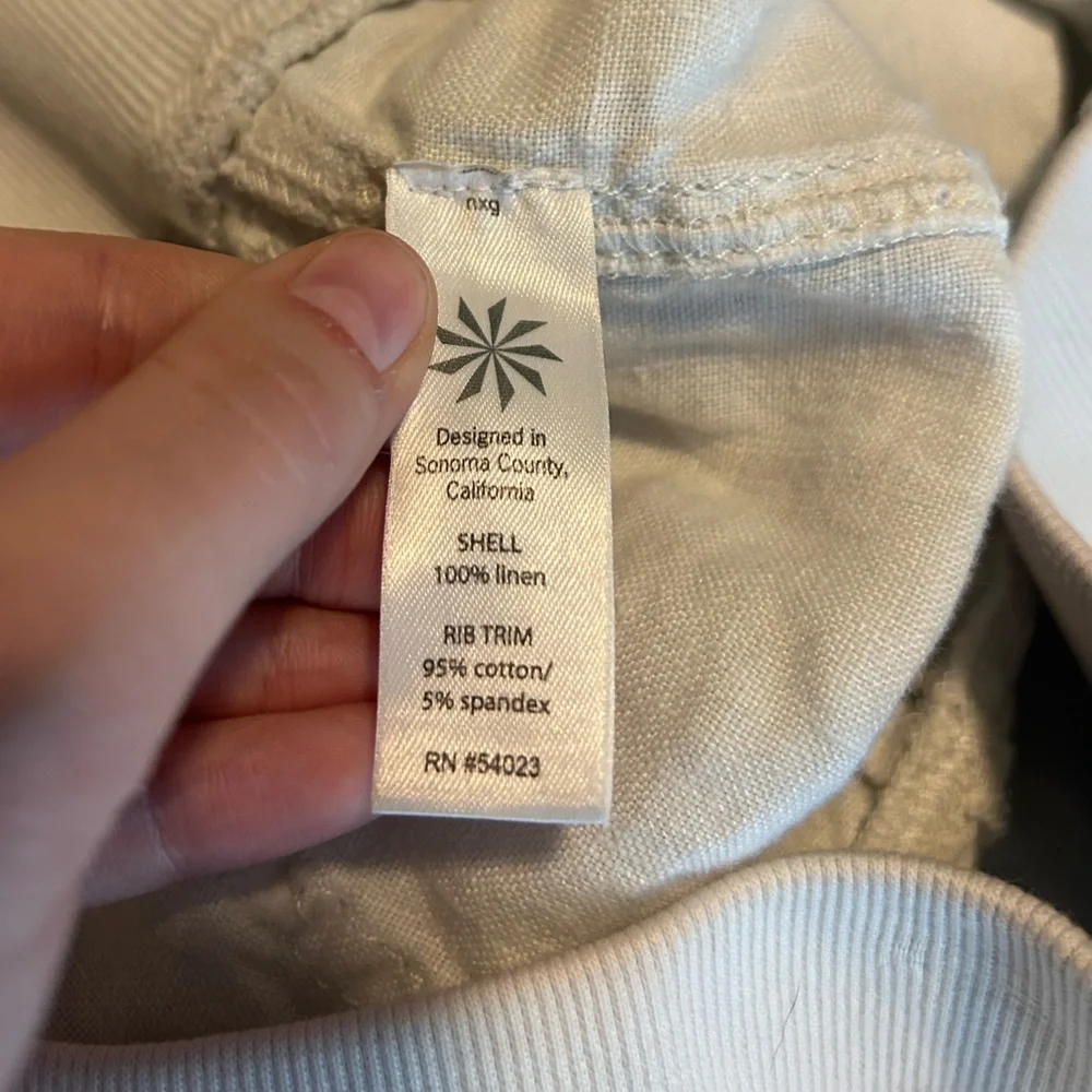 Athleta 100% Linen Shorts Size 6 White Outdoor Preppy